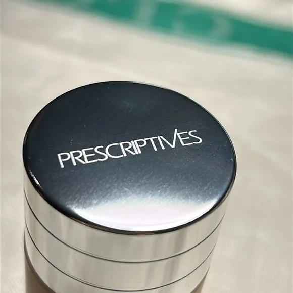 Prescriptives Flawless skin total UV protection makeup in B/R Rose 23